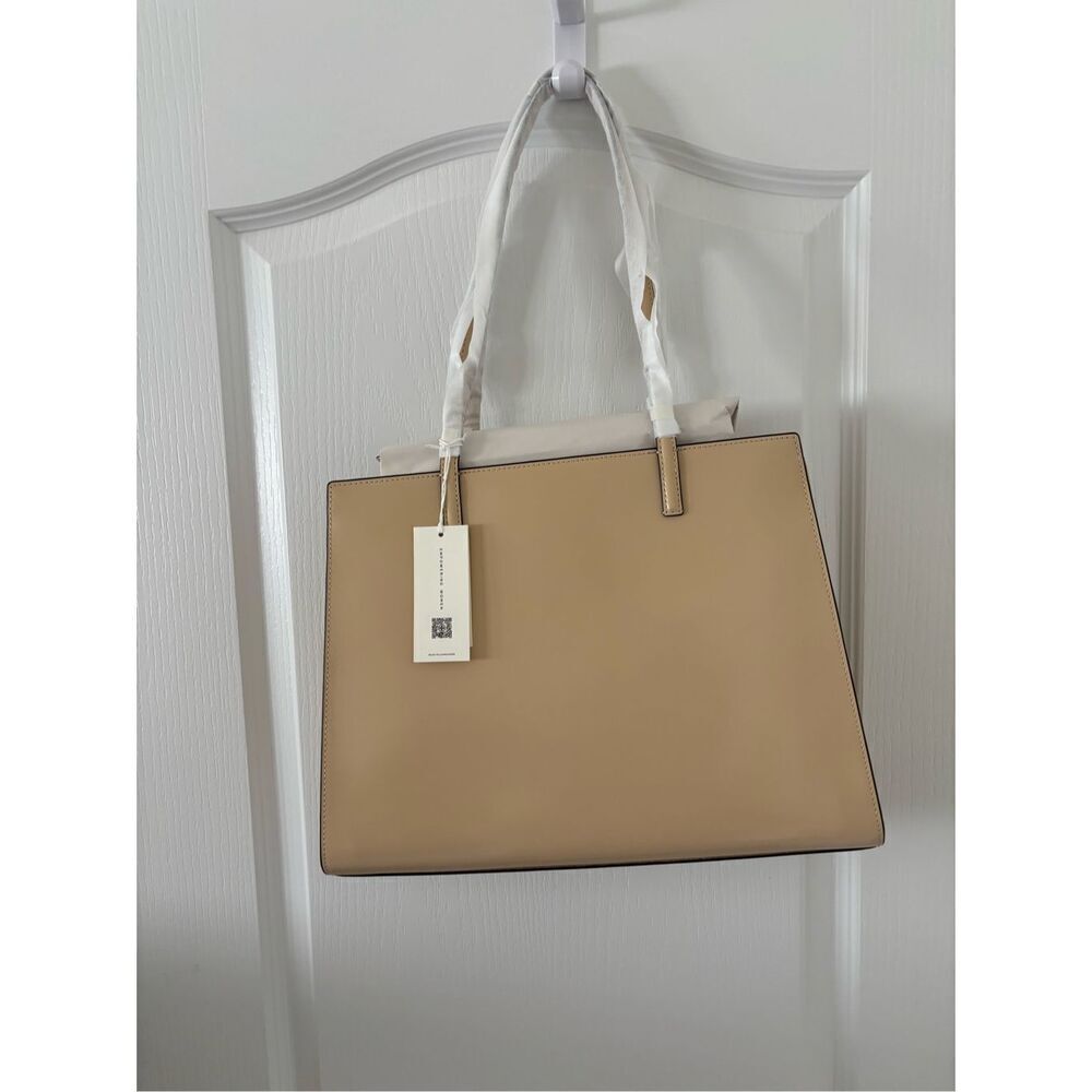 NWT Tory Burch Patent Leather Tote - Picture 5 of 5